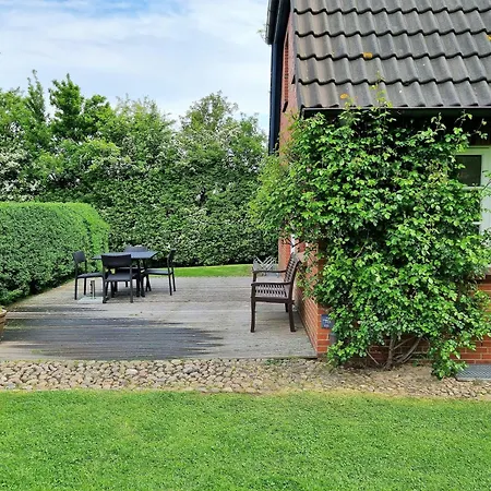 Dom wakacyjny Haus Schmalstieg 7 Whg1 Alkersum