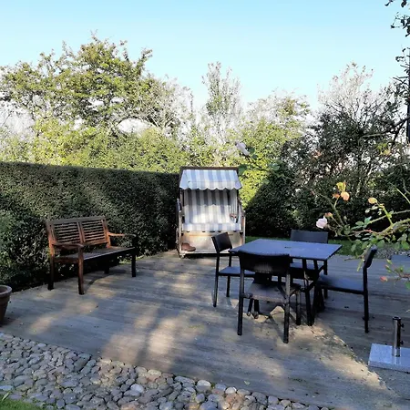 Dom wakacyjny Haus Schmalstieg 7 Whg1 Alkersum